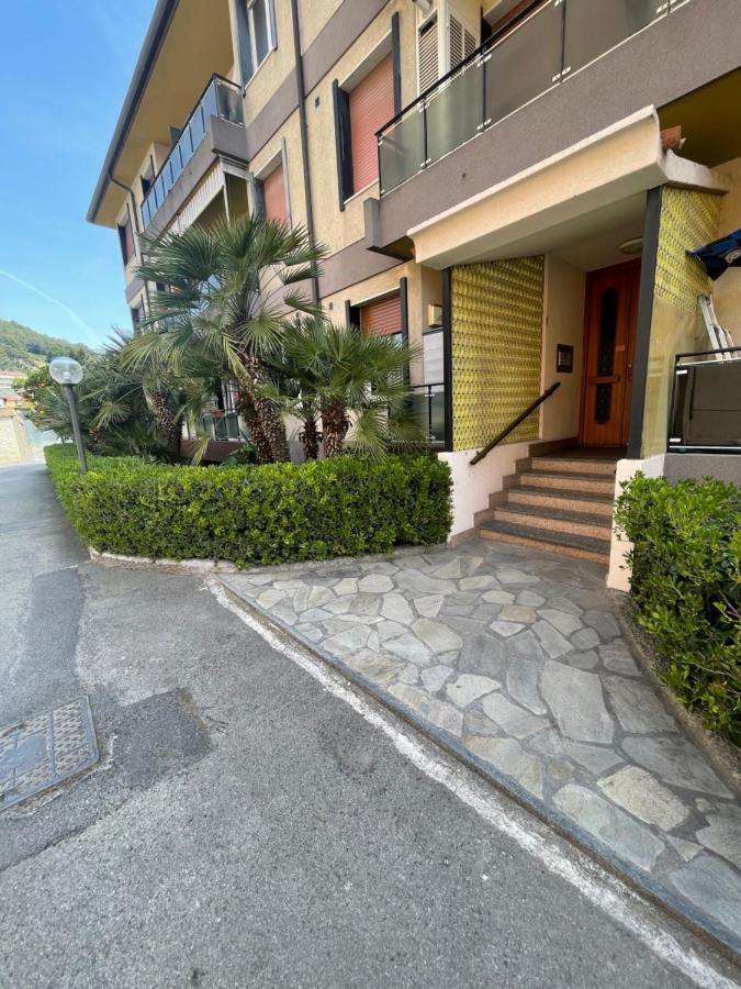 Ferienwohnung Casa Al Mare Bordighera Exterior foto